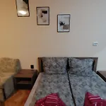 Apartamento за гости меркурий *