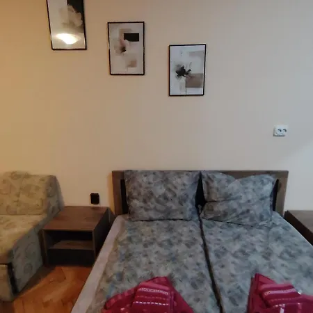 Apartament за гости меркурий *