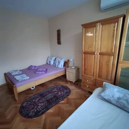 за гости меркурий Apartamento