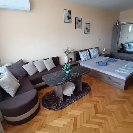 за гости меркурий * Veliko Tarnovo