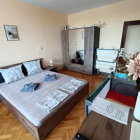 за гости меркурий Appartement *