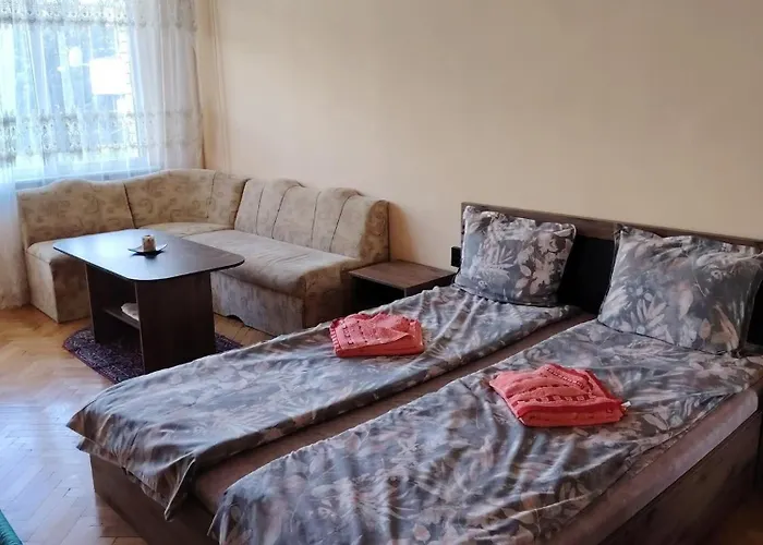 за гости меркурий Apartamento Veliko Tárnovo