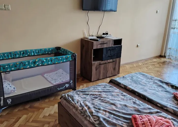 за гости меркурий * Veliko Tárnovo